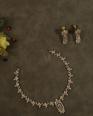 Elegant Diamond Leaf Necklace Set