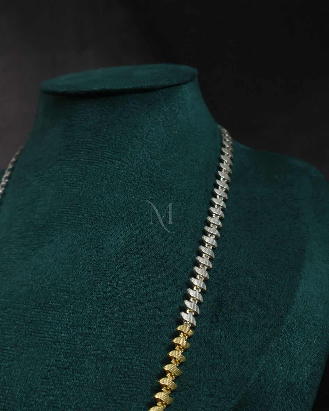 Dual-Tone Traditional Long Chain Necklace