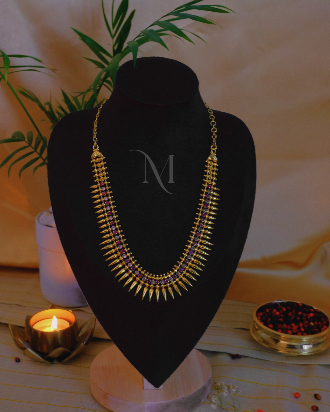 Elegant Gold-Plated Valiya Mala with Dual-Tone Gem Accents